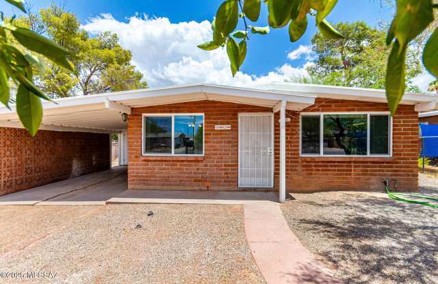 1424 N Bryant Avenue photos photos