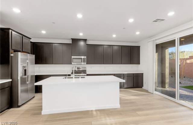 200 Viento Ridge Street photos photos