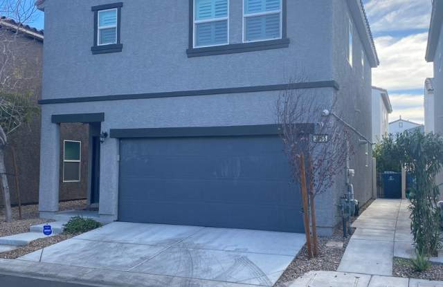 AMERICANA Property Mgmt - Beautiful 3 beds + Loft, 2 story home in the NE. photos photos