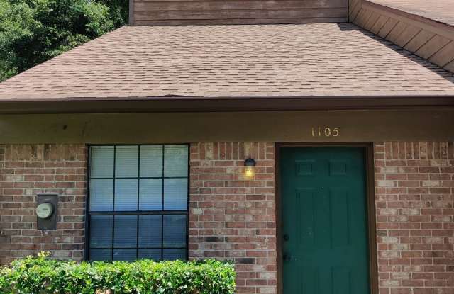1105 Ocala Road photos photos
