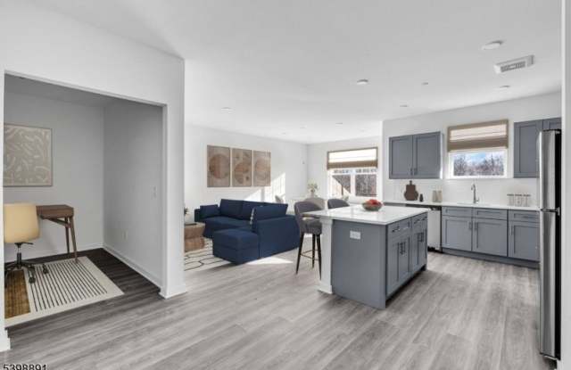 9 9u-2 Hellers Ln photos photos