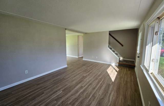 4855 Oster Road Gallery 2