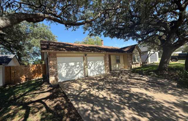 78745 / OFF W. WM CANNON : 3 BED SFH  - Gallery 1