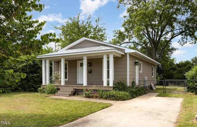 823 Cotton Place Gallery 3