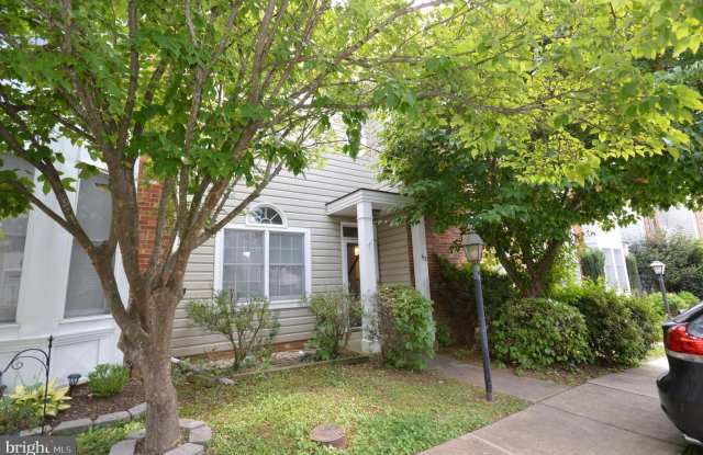 112 W PARK DRIVE photos photos