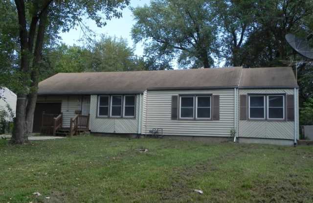 5301 Skiles Avenue - 5301 Skiles Avenue, Kansas City, MO 64129