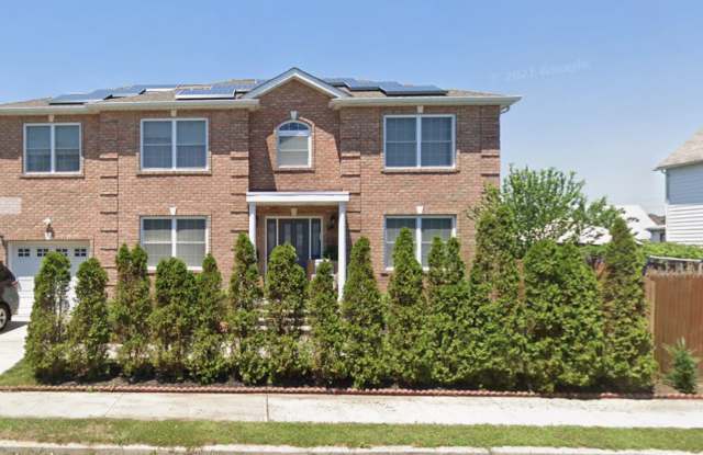 1068 Fulton St photos photos