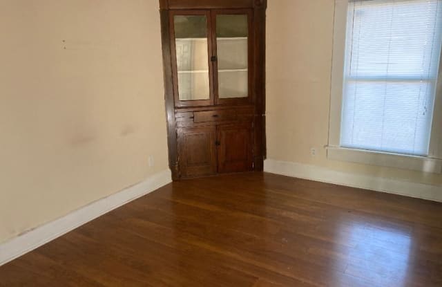 822 Christian Place 24 - 822 Christian Pl, Indianapolis, IN 46204