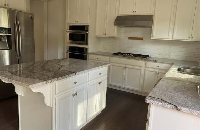 2460 Georgetown Avenue photos photos