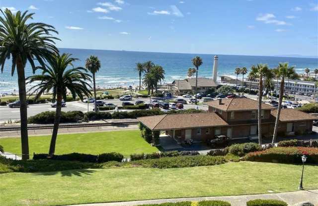 1552 Camino Del Mar Gallery 2