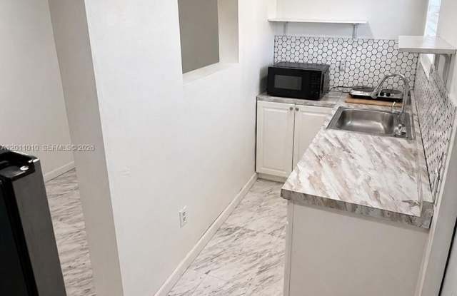 2880 NW 169th Ter photos photos