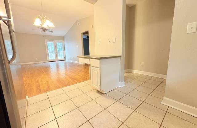 3222 HUNTINGTON WOODS Boulevard Gallery 3