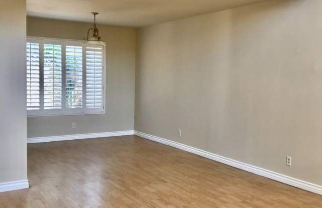 17630 3/4 Virginia Avenue Gallery 3