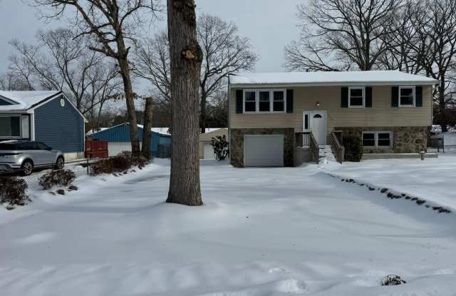 1319 HEIGHTS Place photos photos