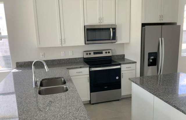16340 OAKVIEW Drive, The Acreage, FL 33470 Gallery 4