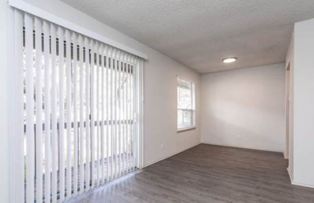 933 W Silver Sands Dr Gallery 3