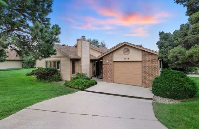 1470 Vondelpark Drive photos photos