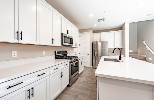 7011 E PORTLAND Street - 7011 East Portland Street, Scottsdale, AZ 85257