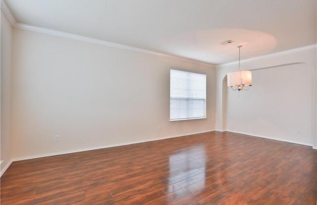 11638 HENDERSON Drive Gallery 3