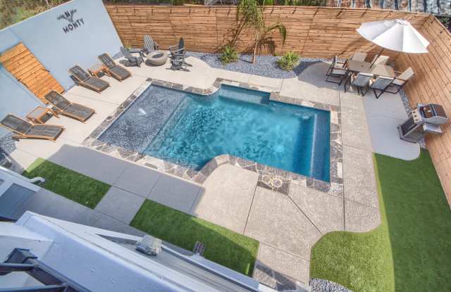 424 8th St - 424 8th Street, San Antonio, TX 78215