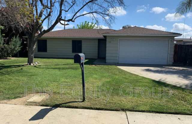 1546 North Oak Park Street photos photos