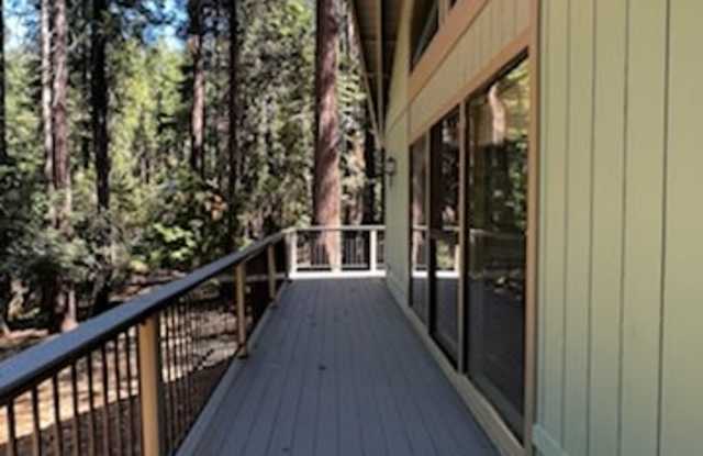 13769 Saint Ledger Forest Road Gallery 4
