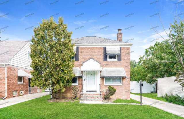 5565 Beechwood Avenue photos photos