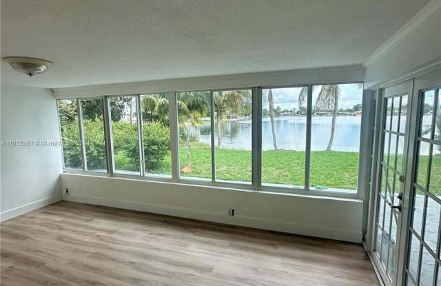 7290 W 12th Ave - 7290 West 12th Avenue, Hialeah, FL 33014