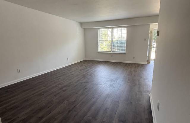 122 London Ct Gallery 4