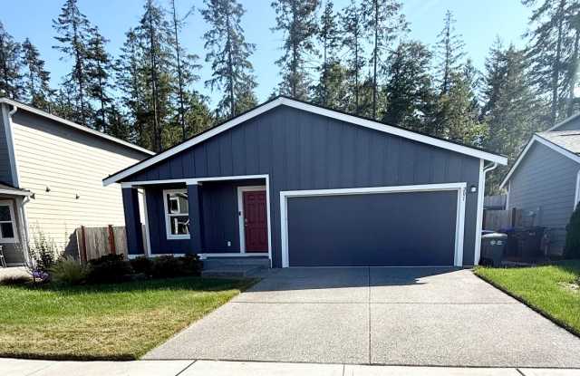 Olympic Ridge one story house. photos photos