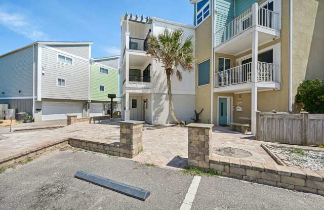 The townhome with ocean views from every room - 1735 1st Street North, Jacksonville Beach, FL 32250