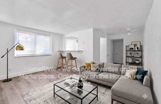 781 Cooke Dr photos photos
