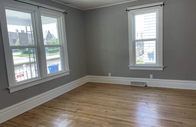 312 Broad Street - Lower Gallery 4
