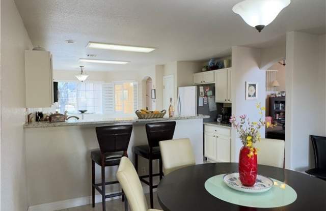 10218 Birch Bluff Lane Gallery 3