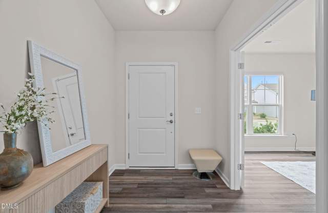 4712 Winnipesaukee Lane Gallery 4