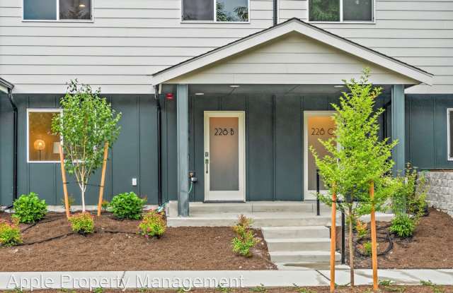 228 NE 180th St. Unit A Gallery 2