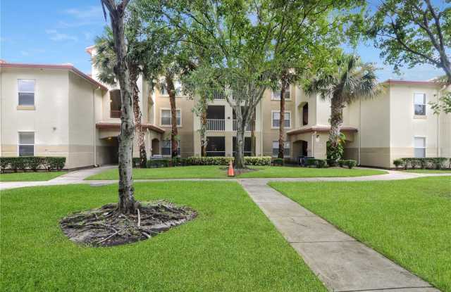 826 CAMARGO WAY photos photos