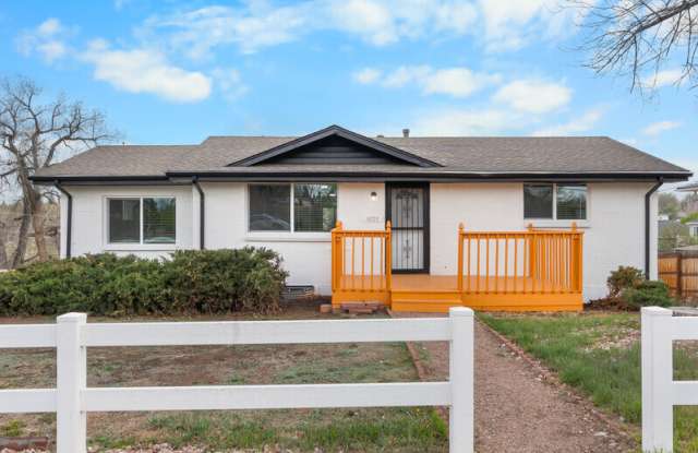 6220 W Ohio Ave photos photos