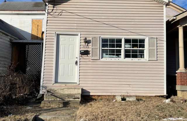 1713 West Oak Street photos photos