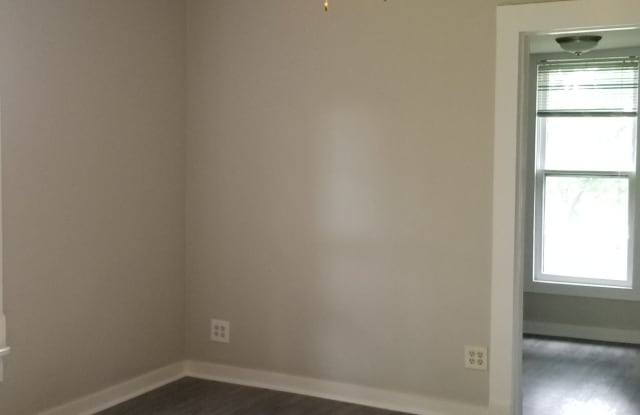 3001 Delaware Ave Gallery 2