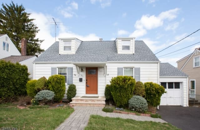 90 STANLEY ST - 90 Stanley Street, Clifton, NJ 07013