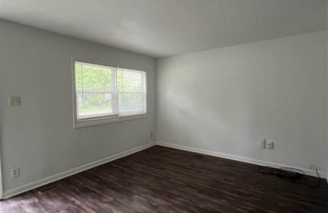 8440 East 36TH Place Gallery 3