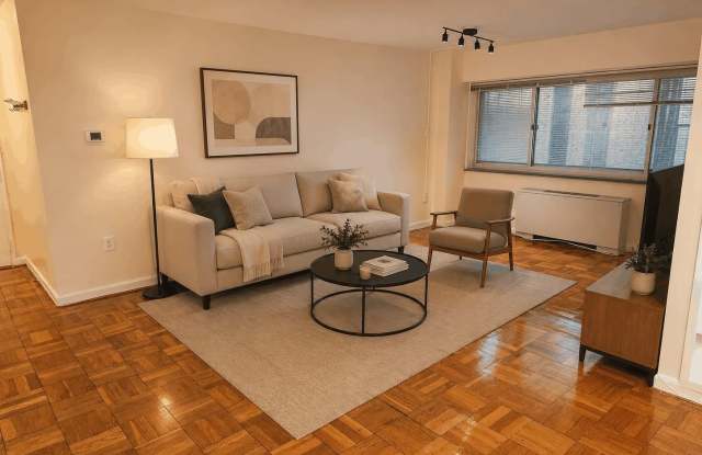 5315 CONNECTICUT Avenue NW Gallery 2