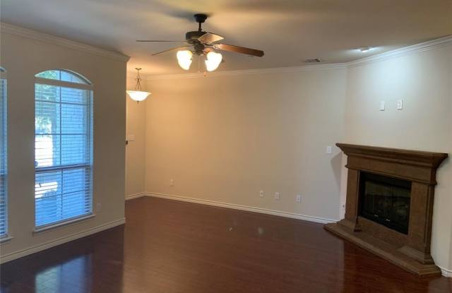 6885 Regello Drive Gallery 4