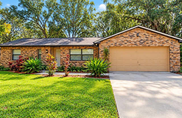 4485 White Oak Circle Gallery 2