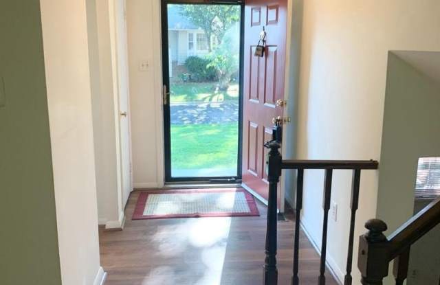 18640 BLUE VIOLET Lane Gallery 2