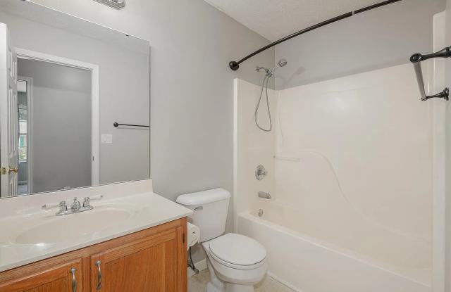 7433 Sterling Springs Way Gallery 1