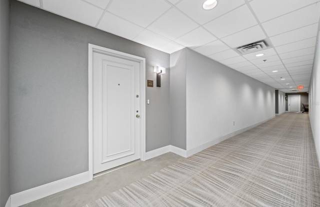 1 BEACH Drive SE photos photos