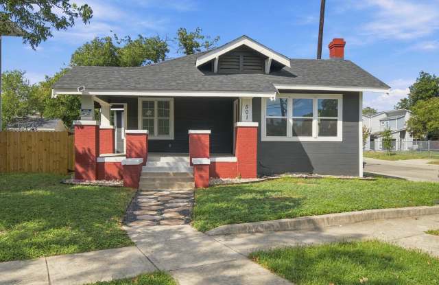 501 Hunstock Avenue Gallery 2