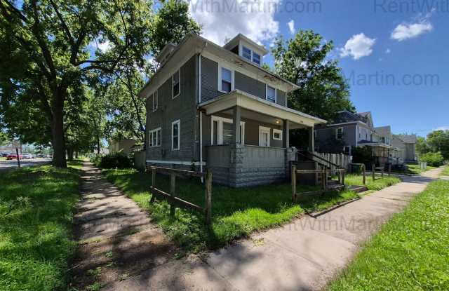 FOR RENT- 1128 Mulberry St *Pets Ok With Conditions* photos photos